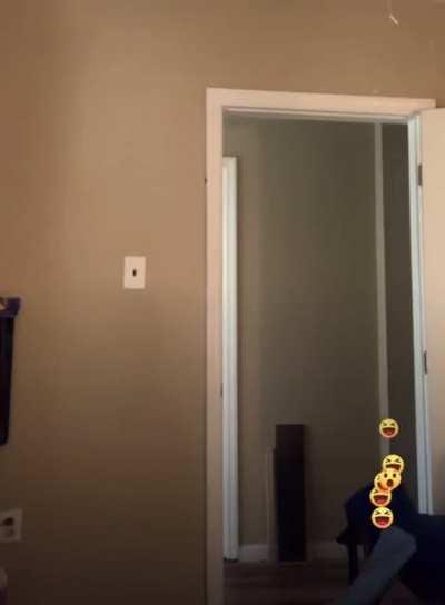 niggas b scary 😂💯