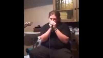 Old School Mett vom feinsten (Quelle: @All_Fckd_Up bei Twidder)