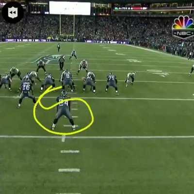 [Highlight] 11 years ago today: Marshawn Lynch annihilates several Saints defenders on his way to a 67-yd game sealing TD dubbed 