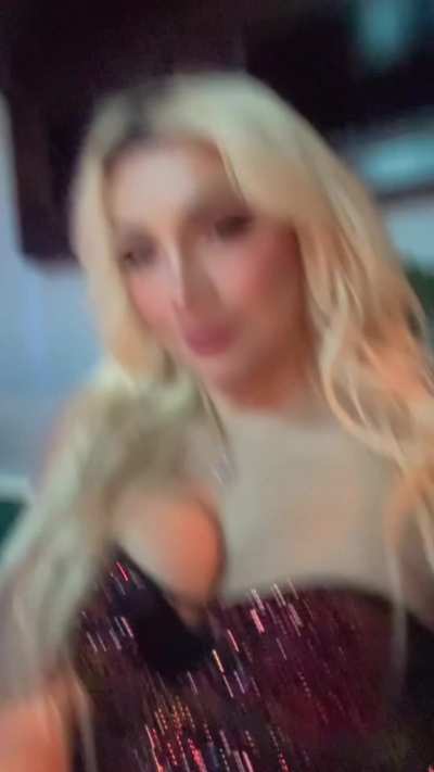 Please make me feel good with your tongue