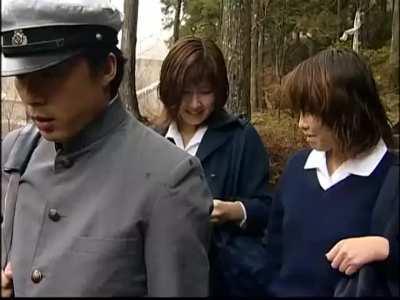 Man delivers love letter to his crush..