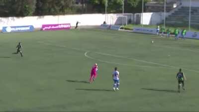 A goalkeeper in the Moroccan 2nd division with one of the best own goals you will see