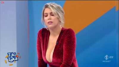 ᴠɪᴇʀɴᴇs ᴅᴇ ᴘᴜᴛᴀs