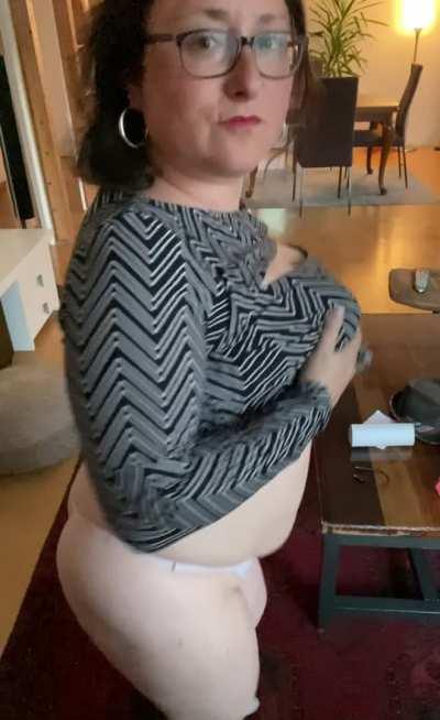 How many inches would you fit inside me? 🙈💕