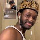 Meeting at the urinal