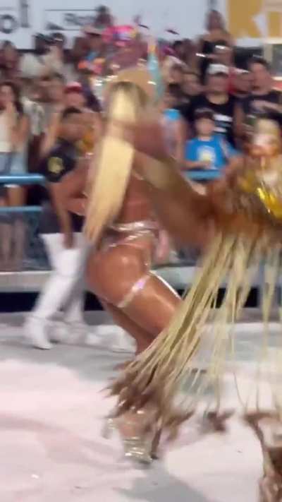 Carnaval treat : Vivi Winkler