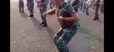 Como era o moral das forças 