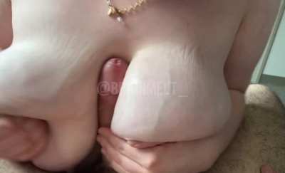 Tittyfucking her huge soft tits 🥵