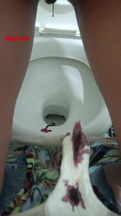 Good day, today you will be my toilet and I'm going to decorate you with my red sauce