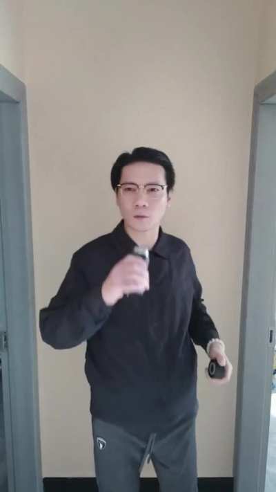 抖音一博主恶意对比台湾领导与大陆领导