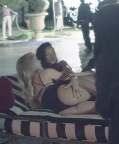 Rihanna grabbing a handful of Shakira