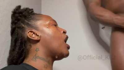 GIMME THAT DICK AND THAT ASS!!!