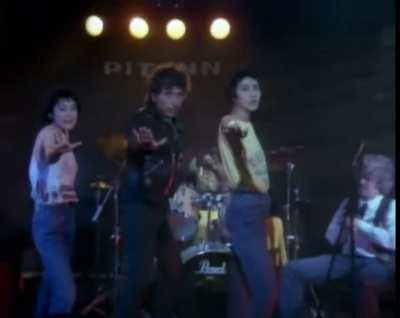 The synchronized dance at the end of Tight Connection To My Heart might be the highlight of Bob’s career…