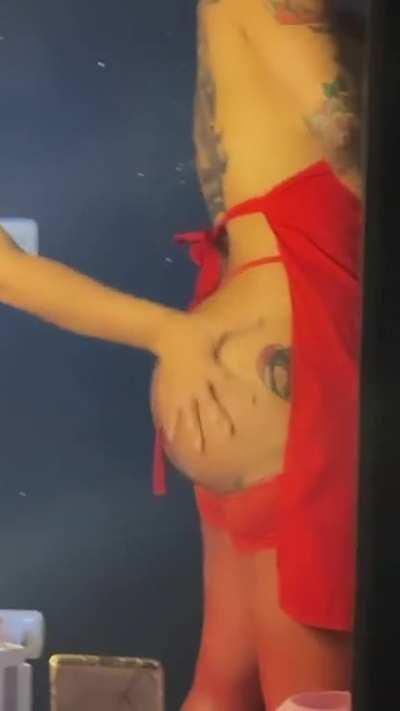 preparando contenido para el lunes ricuras😈