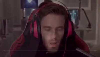 PewDiePie 2019 vs PewDiepie 2021 😂 (never change Felix!)