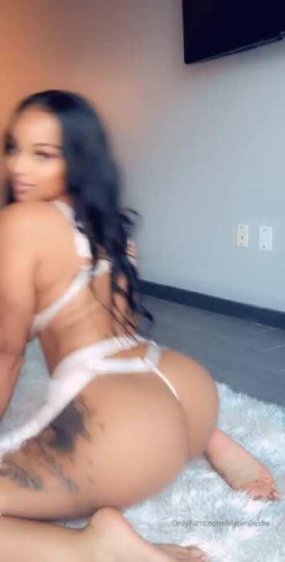 Pretty and strapped👅