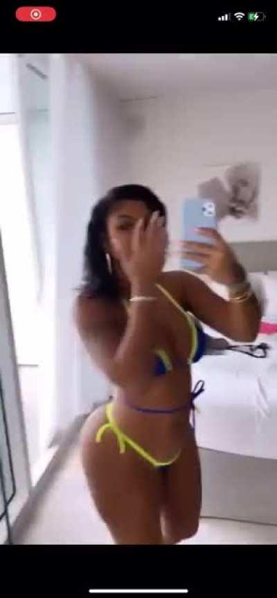 Chinese Kitty (@chinesekitty)