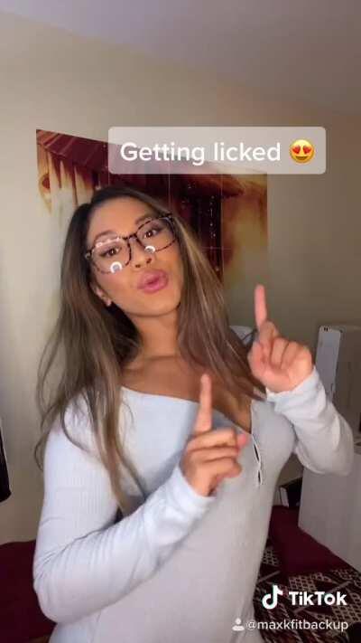 🔥🔥We know you love to watch her get pleased 😉 NSFW version of semi popular tiktok trend done right! 🔥🔥