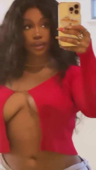 “Lol” SZA via Instagram.