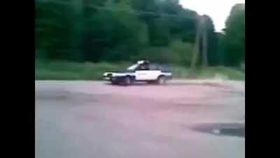 [Polish > English] 0:04: WYLACZ TO MOJE OHV CHCE MIODU?