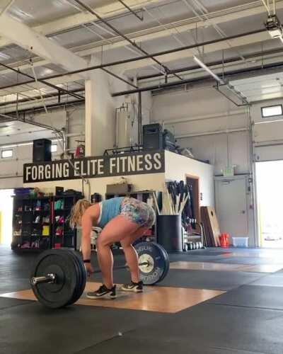 Emma Baumert's thick bouncy booty 🔥 (@emma.baumert)