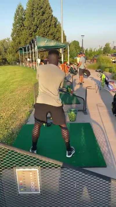 Don’t let the swing deceive you, I sliced this bad boy 100 yard to the right hahah. (It’s officially been a year since I’ve started playing and I’ve loved every second!!)