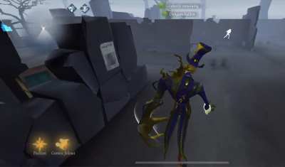 Ripper can hit through walls?