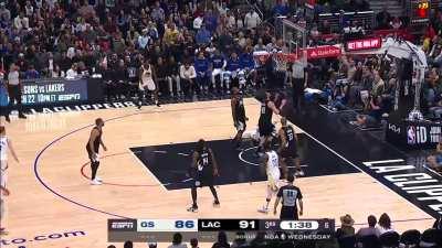 [Highlight] Steph putting on a show in 3rd!