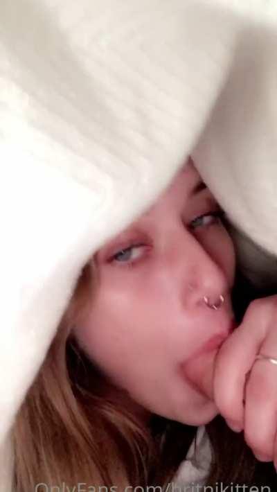 If you saw her on PornHub, you'll don't want to miss that out (press Post for Mega ASAP)