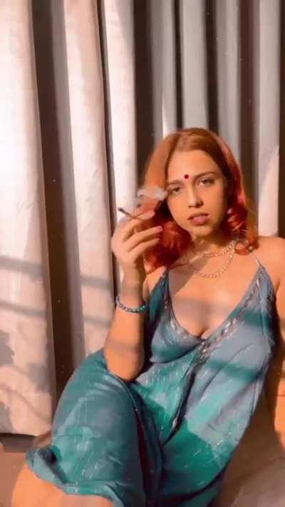 Tara Neelam Kudale in Dum Maaro Dum mode...