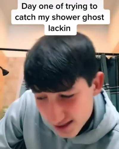 The shower curtain didn’t see that coming.