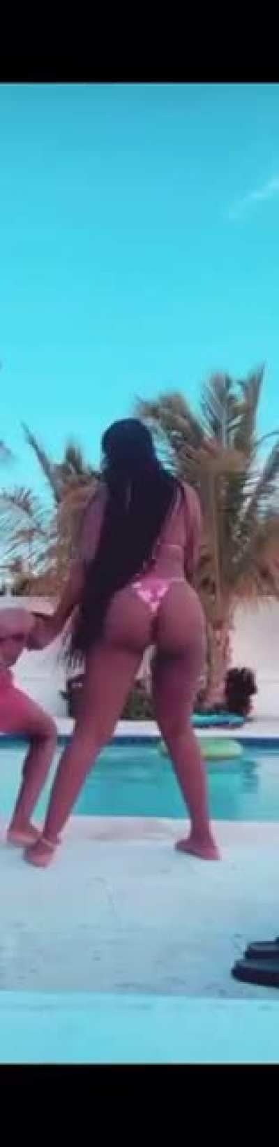 Nique 🍑