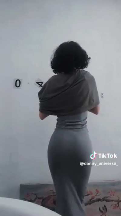 That ass who wants to make a discord about her