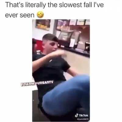 What’s Harry’s brother doing 😂😂😭