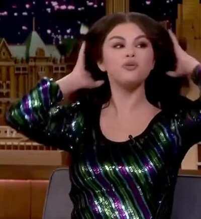 Revealing that lots of semen is the reason her hair is so soft