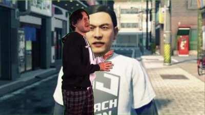 Markplier expresses his well deserved hatred of Kume with bad greenscreen