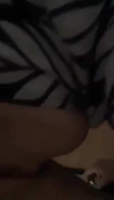 Bu tarz dirty talkları görünce utana sıkıla 31 çekiyorum amk, bu neçe bir yıkıklıktır. ' ona verme bida tamam??' o dediği kadının kocası..