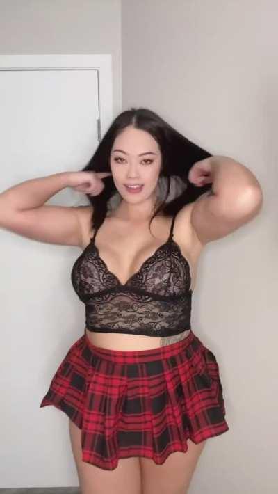 Does anyone appreciate thick Asians?
