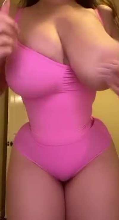 Your thick natural Barbie