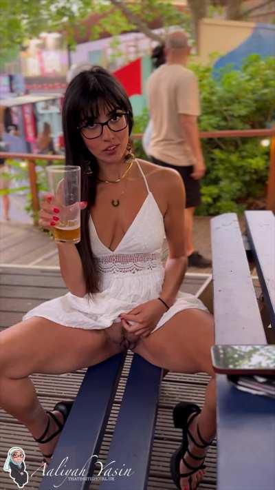 I love flashing my Pakistani pussy whenever I can