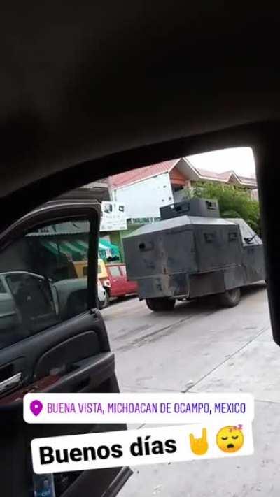 Felipe Calderon encubierto manejando camiones de la CIA para hacer quedar mal al mejor Presidente en la historia del universo. Vamos bien!