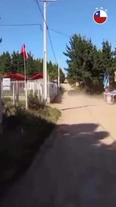 ¿Alguien sabe porque va tan lento? 🤨