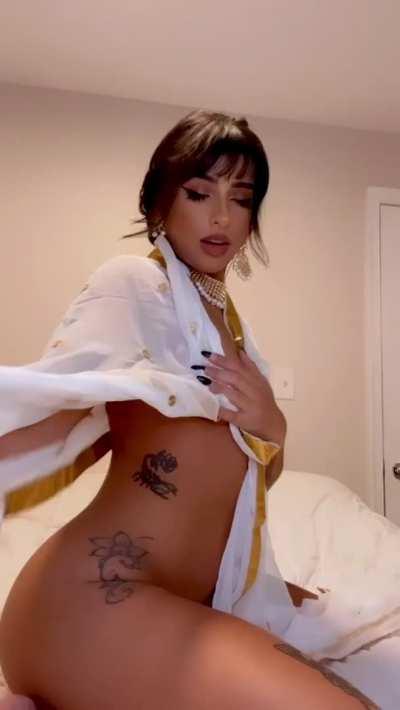 Would you fuck a Desi girl?