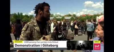 American man in Sweden talk about the differences between Swedish and American police during a BLM protest yesterday