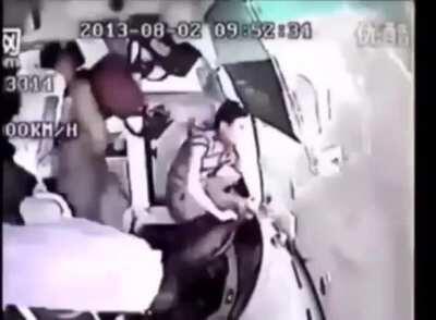 Beep beep, the Frizz's belting down the street