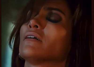 Jennifer Lopez‘s o-face