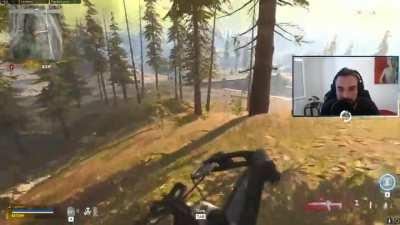 Streamer tries out the crossbow