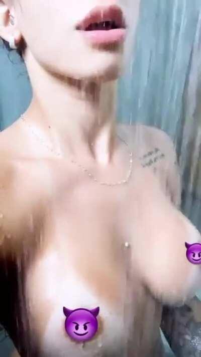 Sophi Carracini (Mansão Maromba)