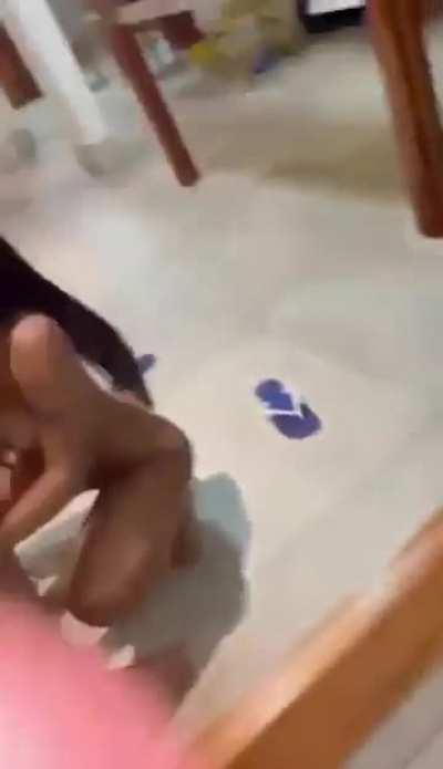 Como me gustaría tenerla así mamando verga 🥵🔥