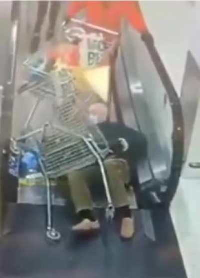 Well that escalated slow. It is both sad and sickly amusing :)